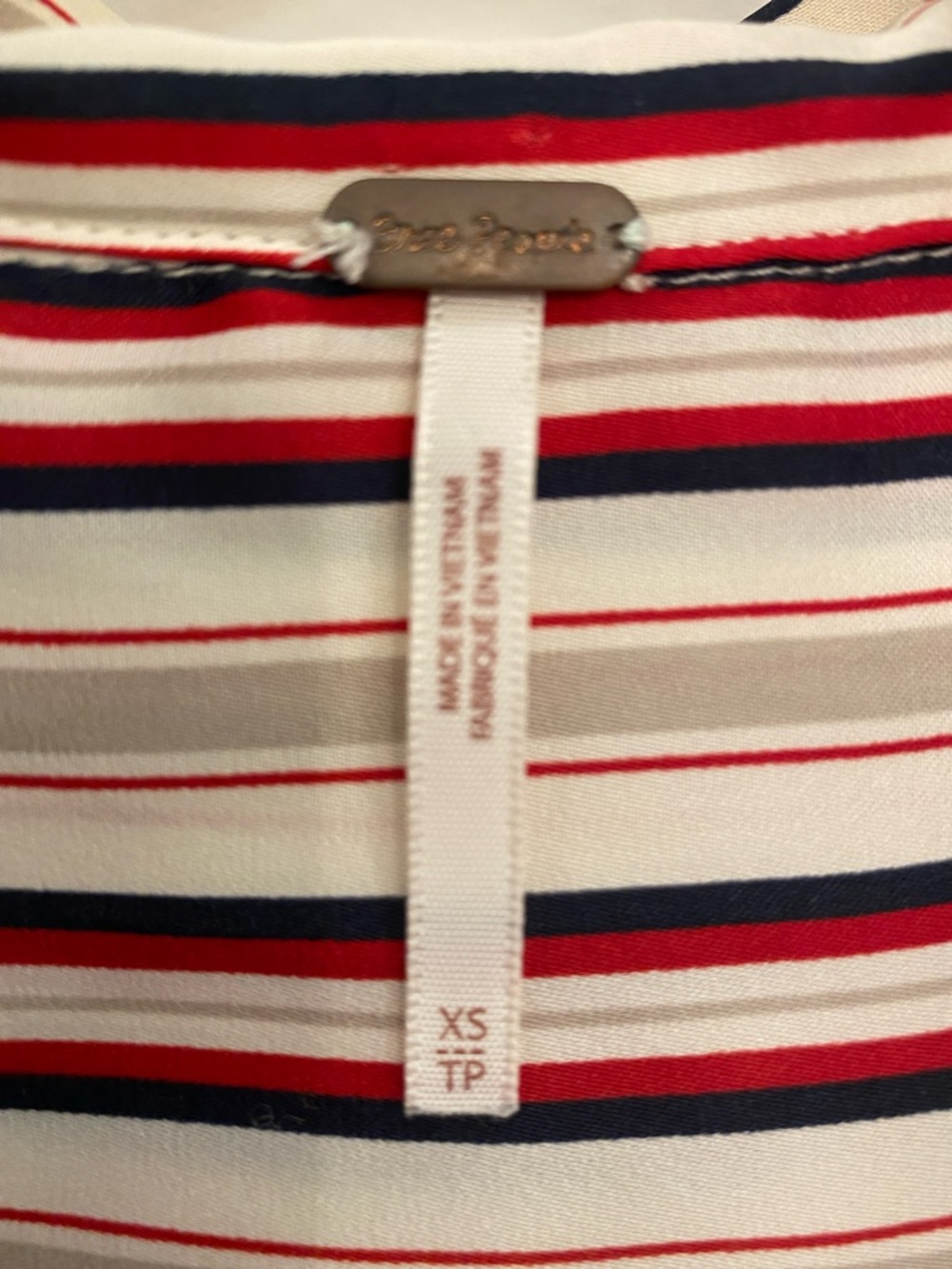 Free People ‘Mad About You’ Striped Button Down Blouse Fits Oversized XS - Picture 3 of 9
